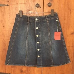 Mossimo denim skirt NWT